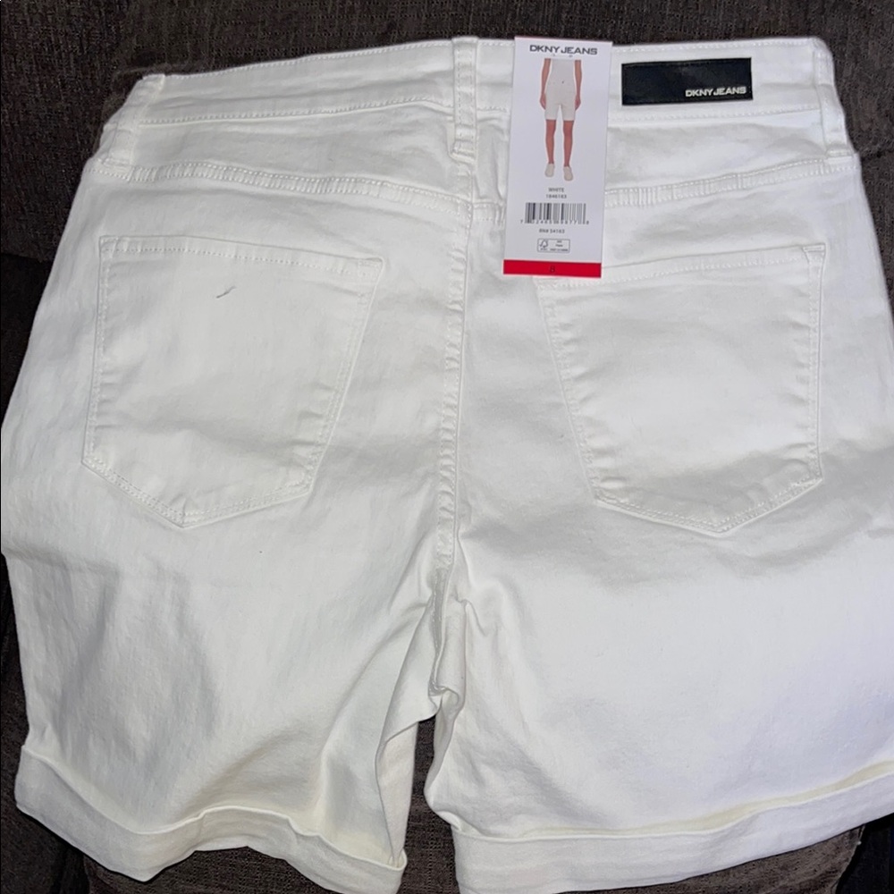 DKNY White Bermuda Shorts with Frayed Hem - Picture 5 of 5